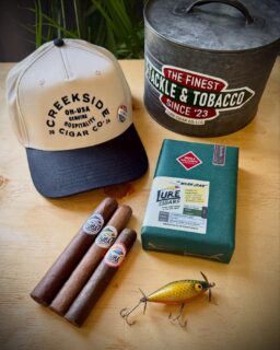 Catch Lure Cigars at the Creek! @lurecigars are now in the humidor at @creeksidecigarco - ‘The Mean Jean’ 6x52 BP Habano 2000 toro, ‘The Lil Joe’ 5x52 Oscuro Robusto, ‘The Lunker’ 6x60 Corojo Oscuro gordo, and ‘Fish Stix’ 4.25x46 Habano 2000 rothschild. Stop by to get hooked up! 🔥🎣💨

‘Smoke Great Cigars & Tell Tall Tales’… in Good Company. 

#creeksidecigarco #lurecigars #cigars #smokegreatcigarstelltalltales #sigc