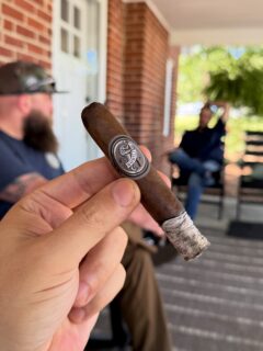 Thank you Jason & Tucker for a great weekend at @wendellcigars with @valacaricigars and hanging with @hda_zack - Part 1/2 

#wendellcigarco #cigar #valacaricigars #smokelurecigars #hdacigars