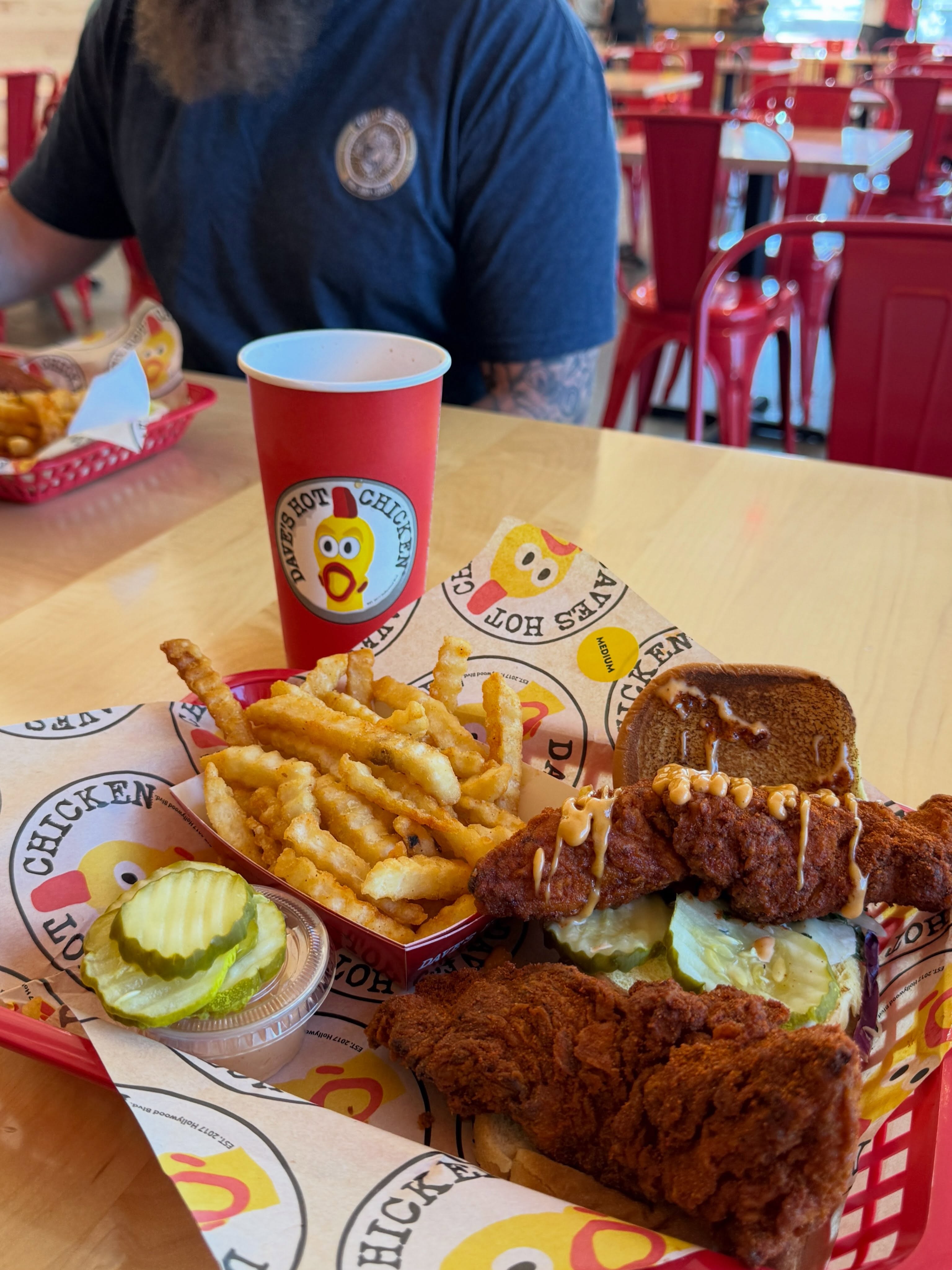 When in Rome they say… Dave’s Hot Chicken.

@daveshotchicken in Raleigh, NC.

@lurecigars @hdacigars @valacaricigars